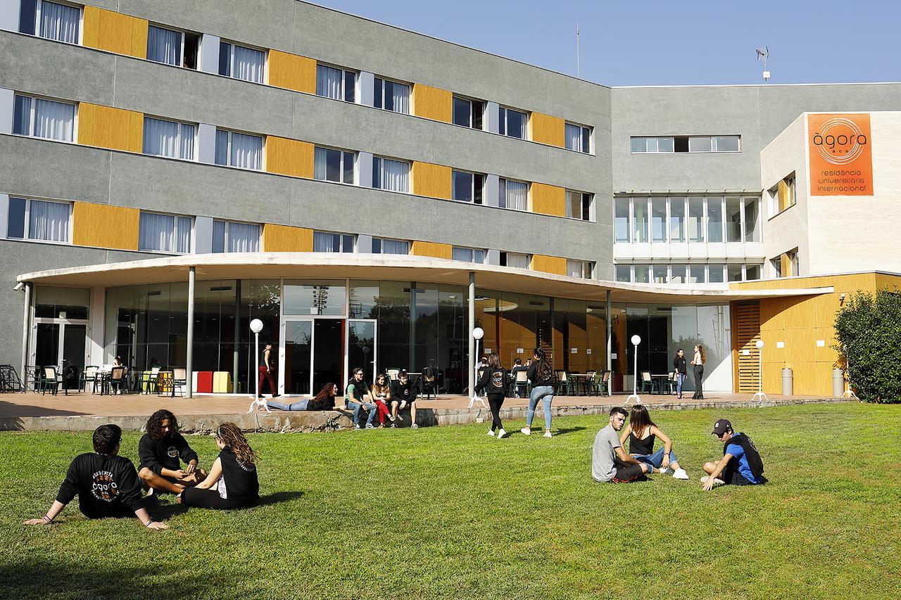 Àgora BCN. Residencia Universitaria Internacional Barcelona Exterior foto